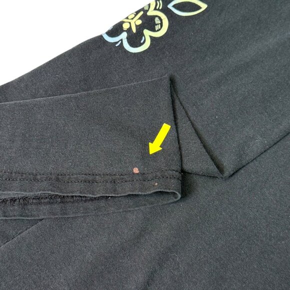 VTG 90s Disney Winnie The Pooh T-Shirt Sz XL Black Flower Butterfly Graphic Tee - Picture 11 of 11